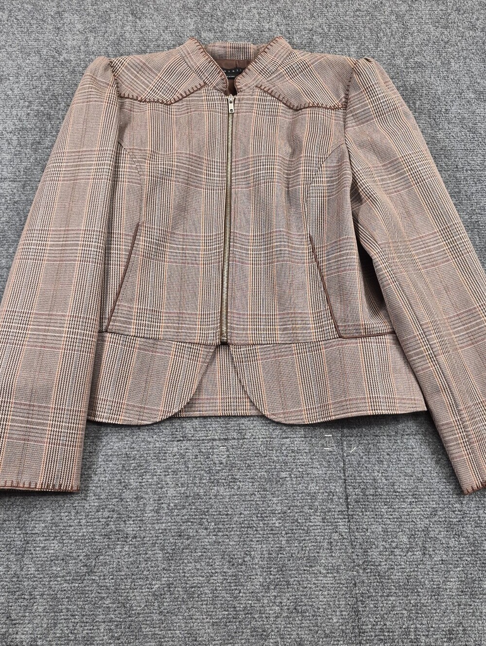 Plaid Zip-Front Women's Jacket in Taupe Pink